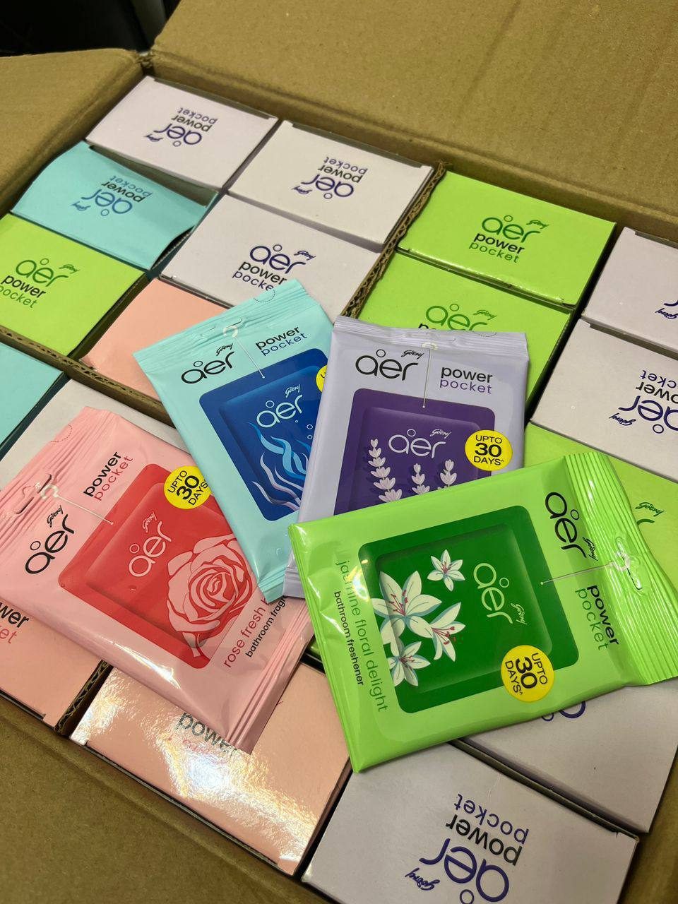 Aer Power Pocket Bathroom Freshener
